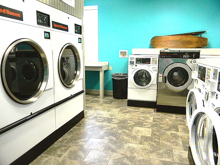 Laundromat Weissport Lehighton Jim Thorpe Area,Laundromat Behind Chantilly Goods Ice Cream Parlor Shop
